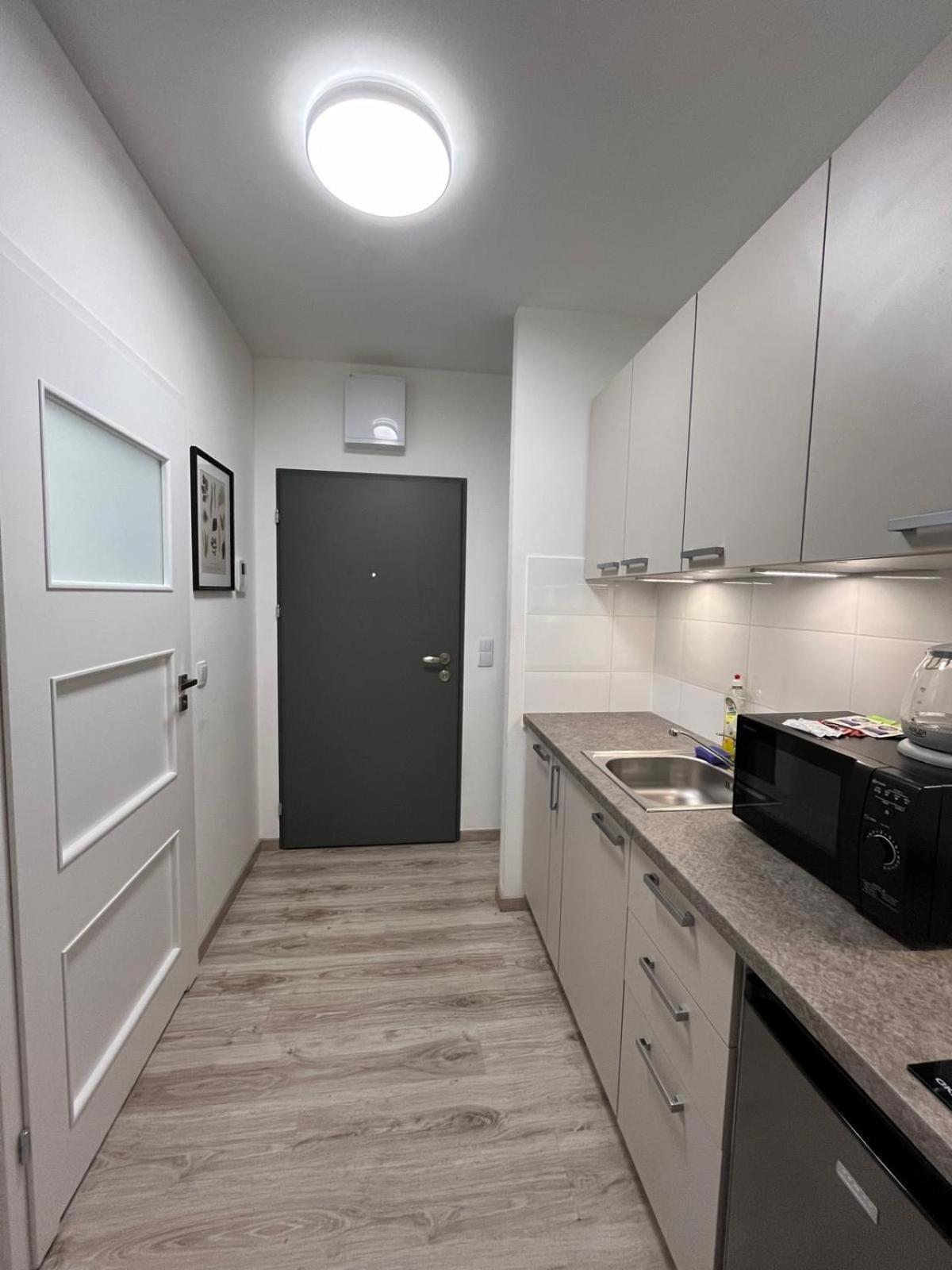 Wilenska Express Apartment Варшава Екстер'єр фото